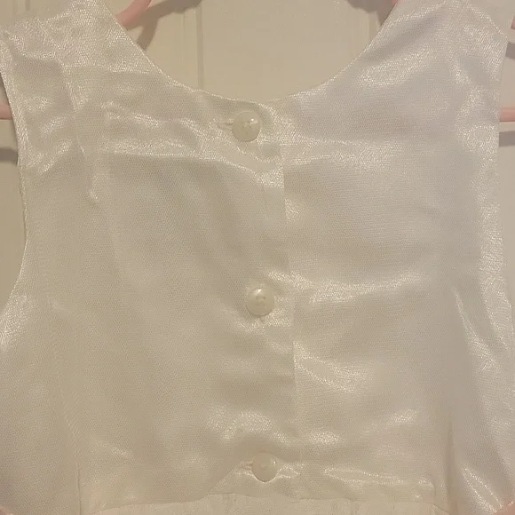 Beautiful white dress - Picture 6 of 8